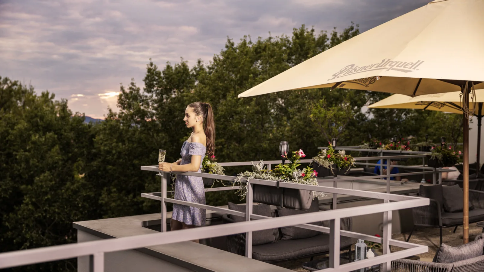 Sky bar