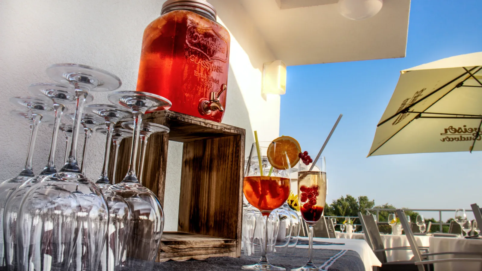 Sky bar
