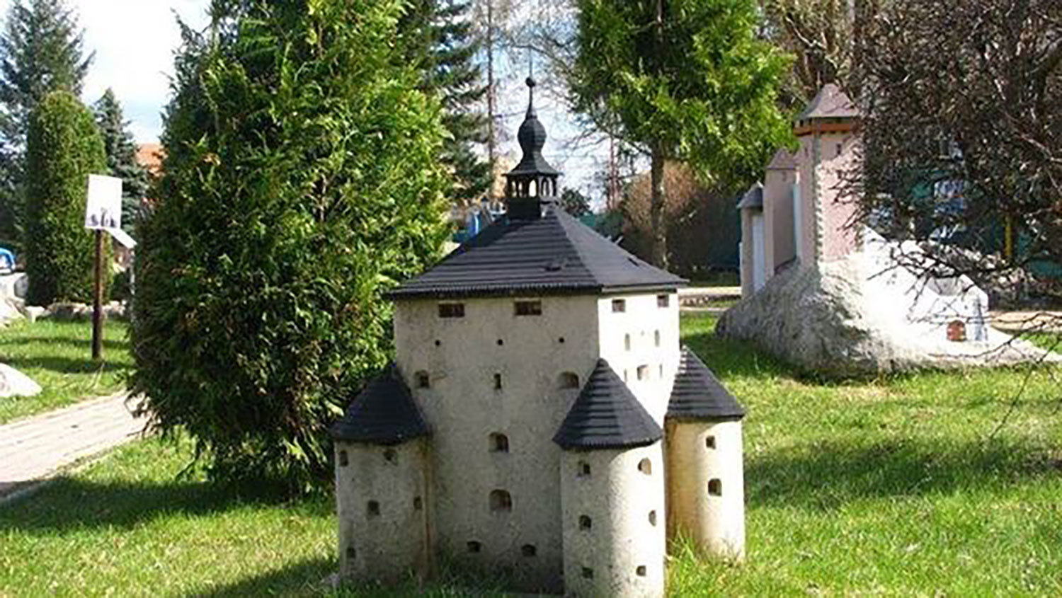 Hrady a zamky Hrady a zamky