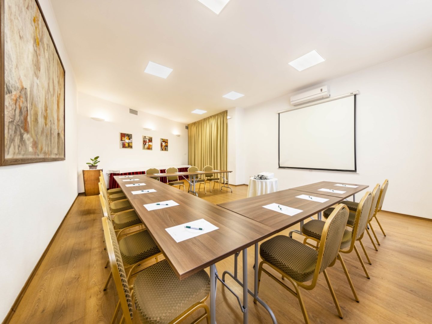 Školenia, workshopy