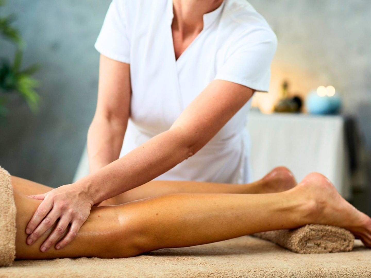 Anticelulitídna masáž + anticelulitídny zábal