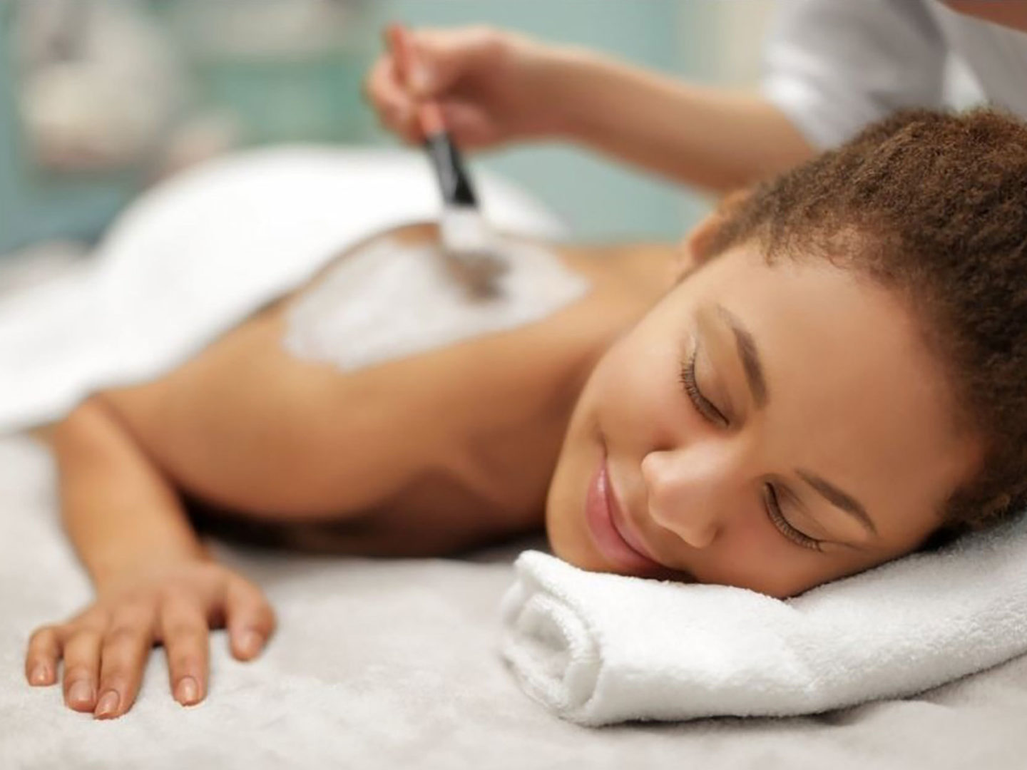 Celotelový peeling